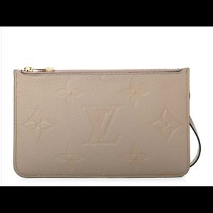 Louis Vuitton Never full mm wristlet Monogram Empreinte Leather In Turtle Dove